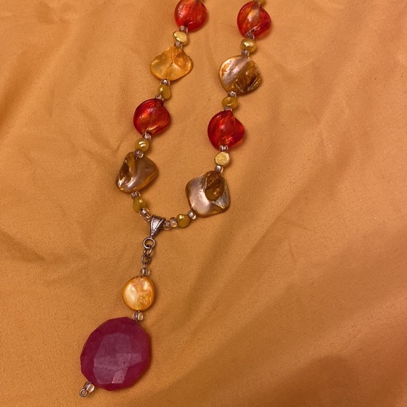Handcrafted necklace set color red orange & yellow - Picture 5 of 10